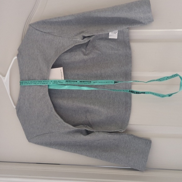 Mistress rocks backless top ❤️ - Picture 2 of 3